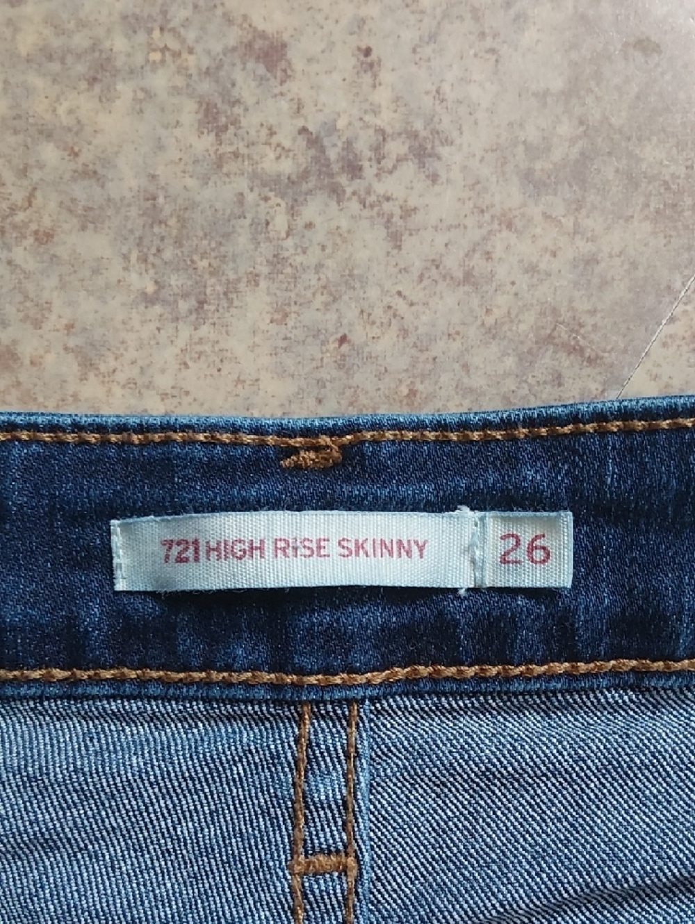 Women's Levi's Size 26 High Rise - Picture 3 of 6